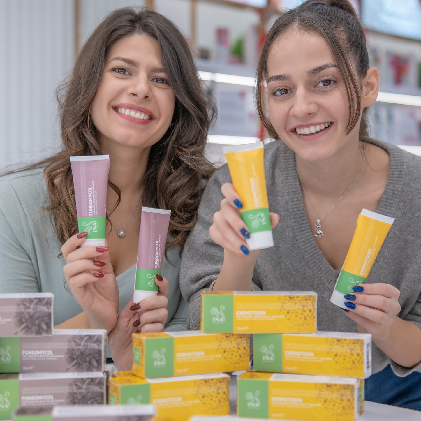 Crema 2 en 1 para hongos en las uñas y piel seca y agrietada - con Pino blanco, Urea y Geranio
