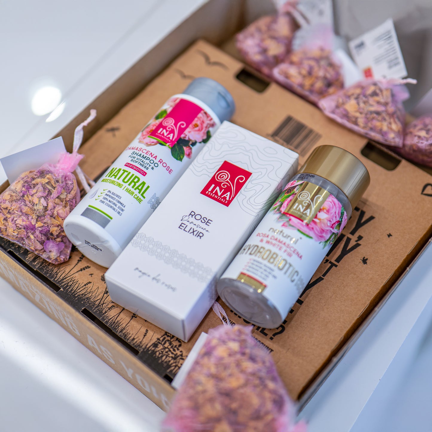 Compre 1 Serum Rose Elixir y llévese 2 productos gratis